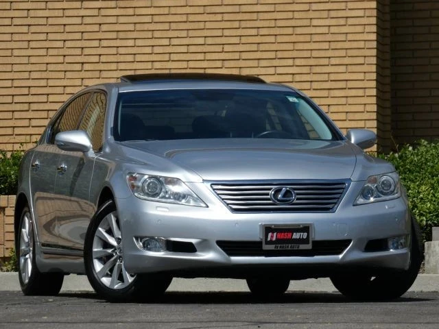 2010 Lexus LS 4th Gen - Image 3 of 21
