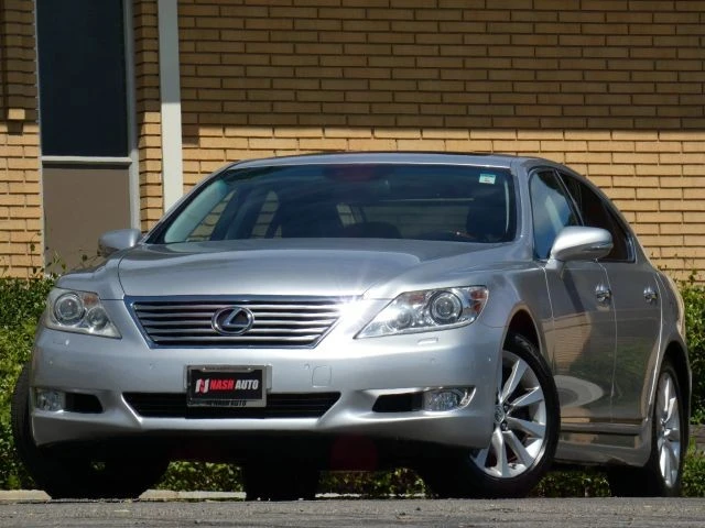 2010 Lexus LS 4th Gen - Image 2 of 21