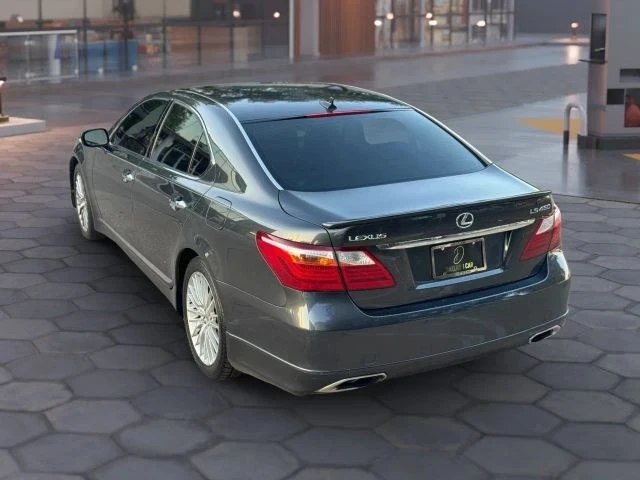 2010 Lexus LS 4th Gen - Image 10 of 21