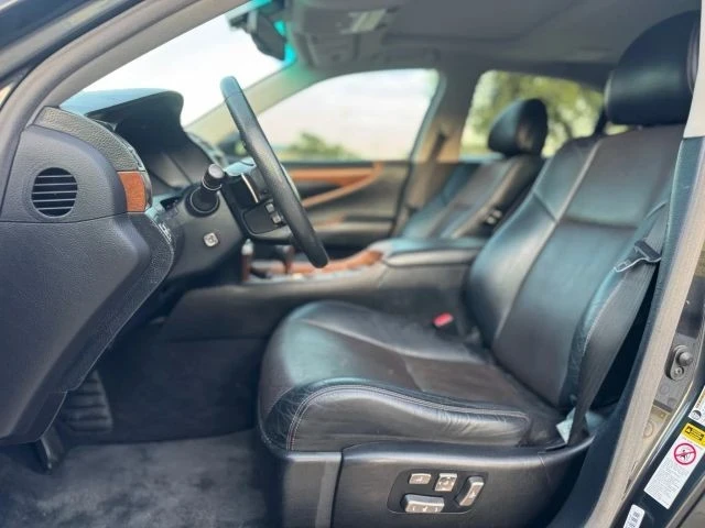 2010 Lexus LS 4th Gen - Image 15 of 21