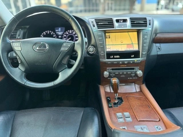 2010 Lexus LS 4th Gen - Image 21 of 21