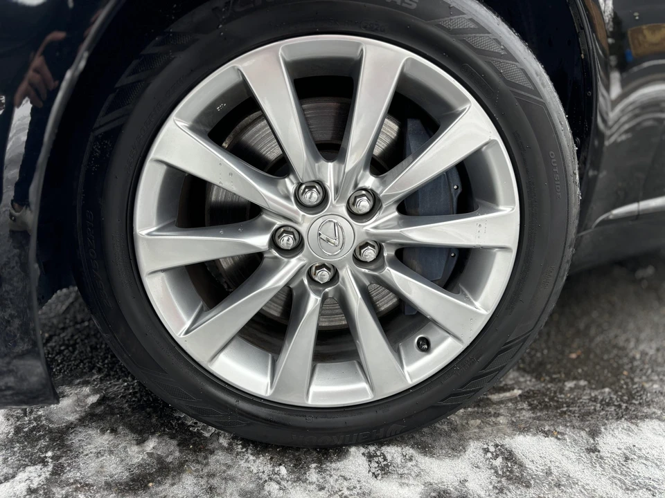 2010 Lexus LS 4th Gen - Image 30 of 31