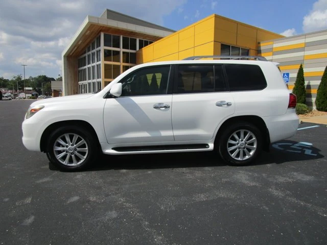 2010 Lexus LX 3rd Gen - Image 8 of 20
