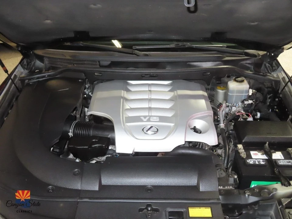 2010 Lexus LX 3rd Gen - Image 4 of 21