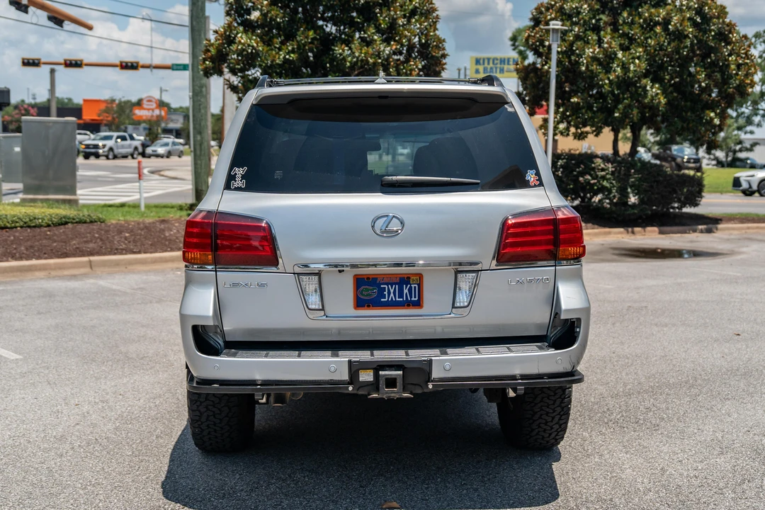 2010 Lexus LX 3rd Gen - Image 5 of 31