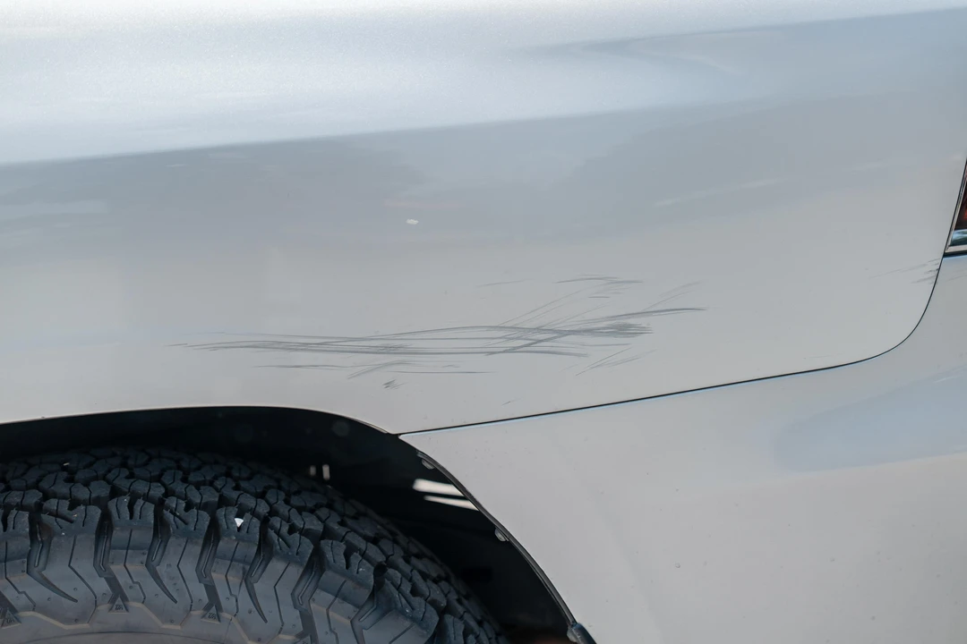 2010 Lexus LX 3rd Gen - Image 27 of 31