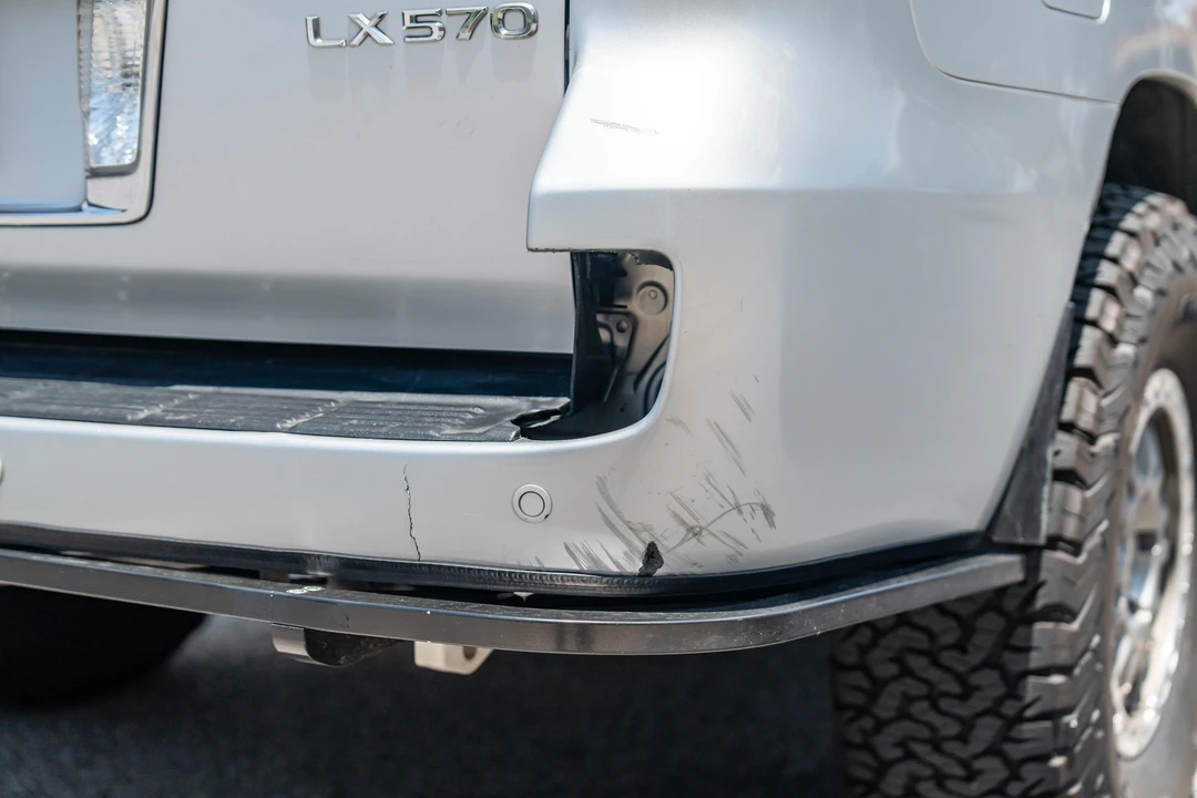 2010 Lexus LX 3rd Gen - Image 30 of 31