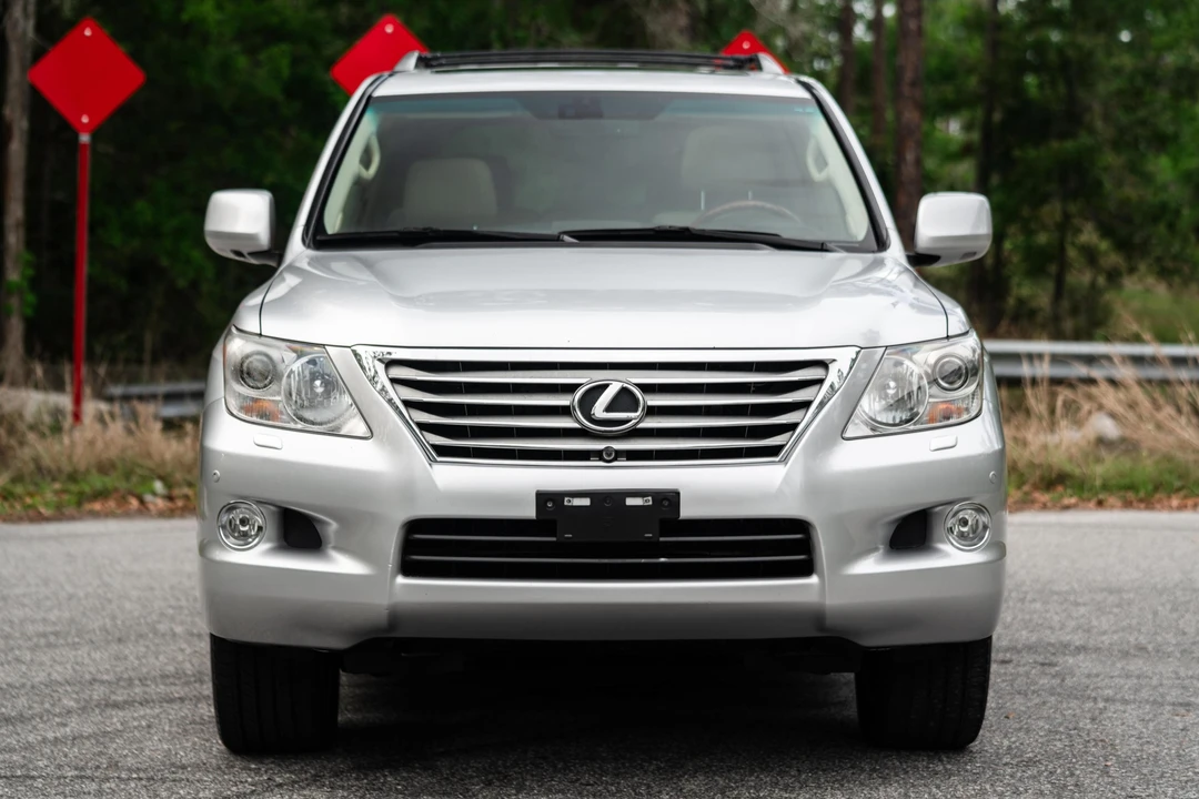 2010 Lexus LX 3rd Gen - Image 2 of 31