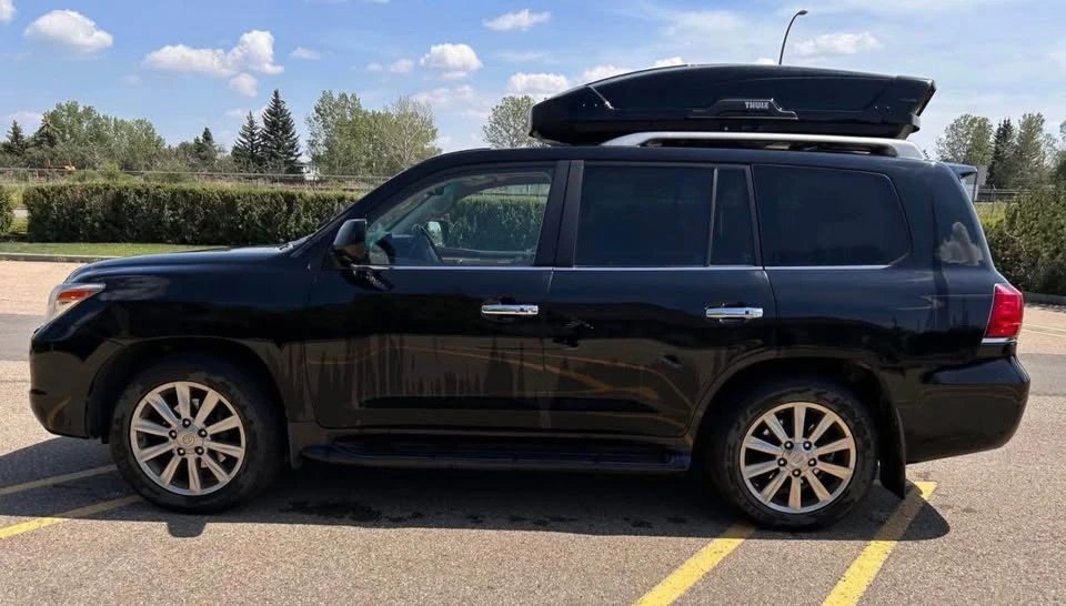2010 Lexus LX 2nd Gen - Image 6 of 6