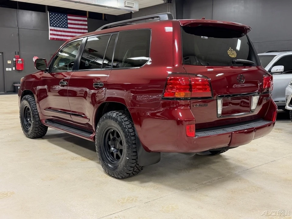 2010 Lexus LX 3rd Gen - Image 10 of 12