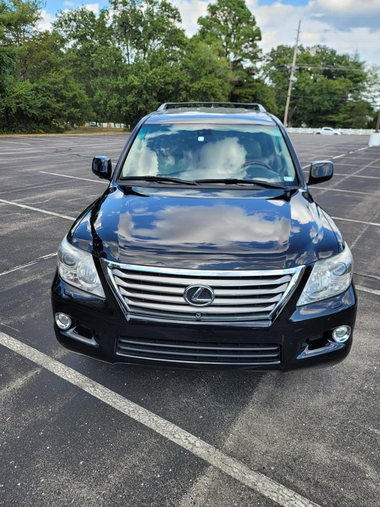 2010 Lexus LX 2nd Gen - Image 22 of 31