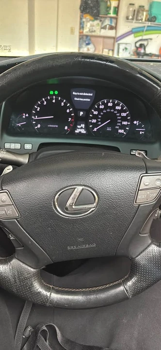 2010 Lexus LS 4th Gen - Image 5 of 5