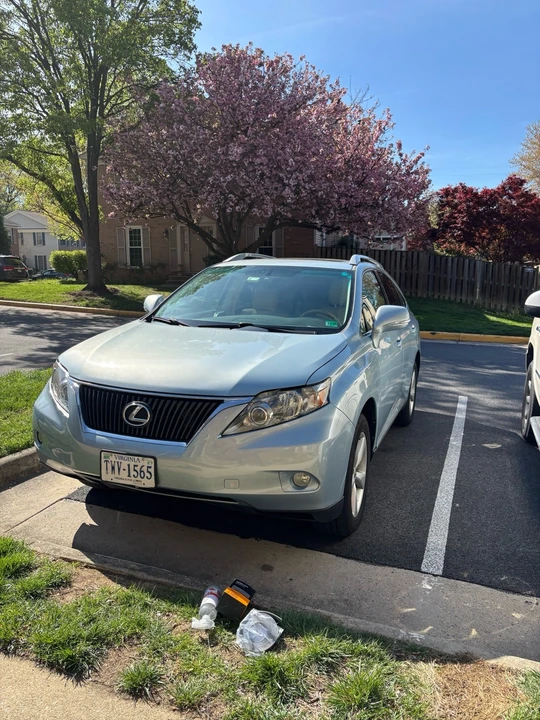 2010 Lexus RX 3rd Gen - Image 2 of 12