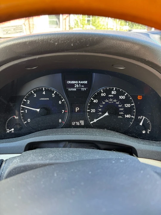 2010 Lexus RX 3rd Gen - Image 10 of 12