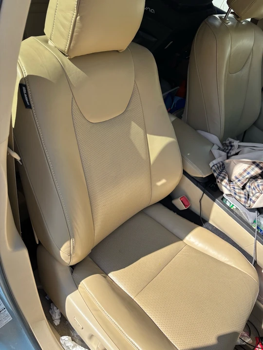 2010 Lexus RX 3rd Gen - Image 12 of 12
