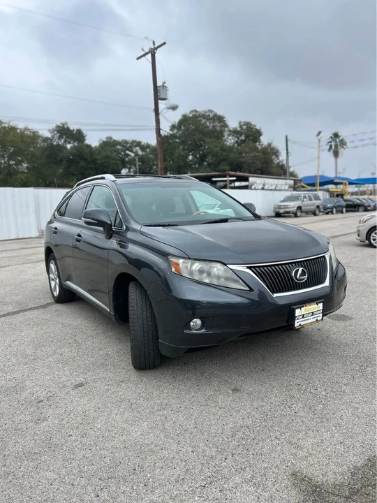 2010 Lexus RX 3rd Gen - Image 2 of 8
