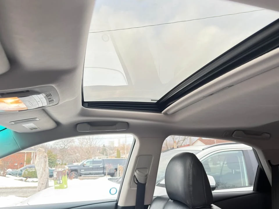 2010 Lexus RX 3rd Gen - Image 3 of 5