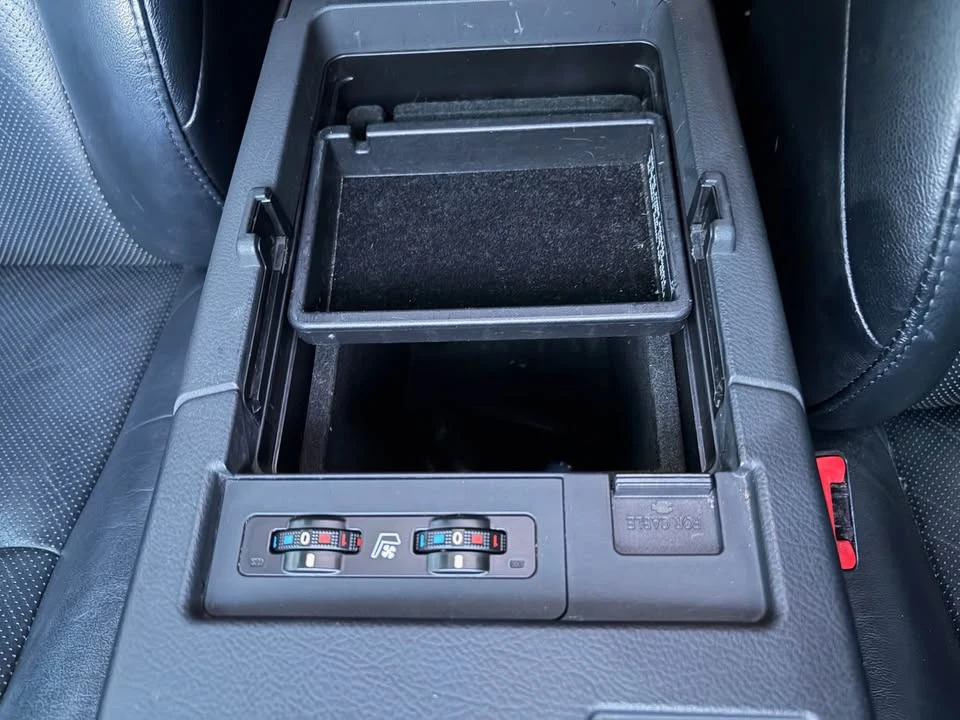 2010 Lexus RX 3rd Gen - Image 19 of 20