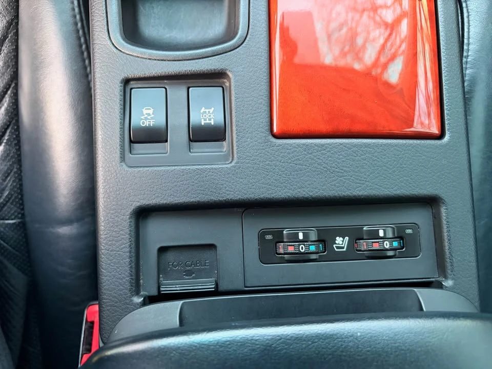 2010 Lexus RX 3rd Gen - Image 13 of 20