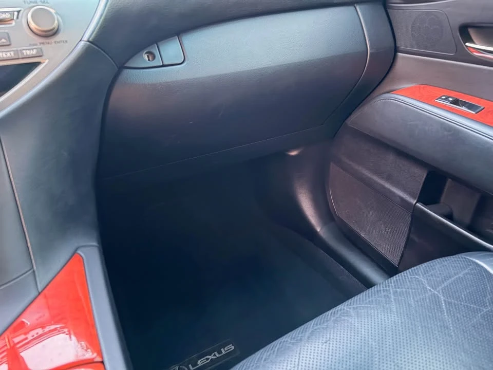 2010 Lexus RX 3rd Gen - Image 14 of 20