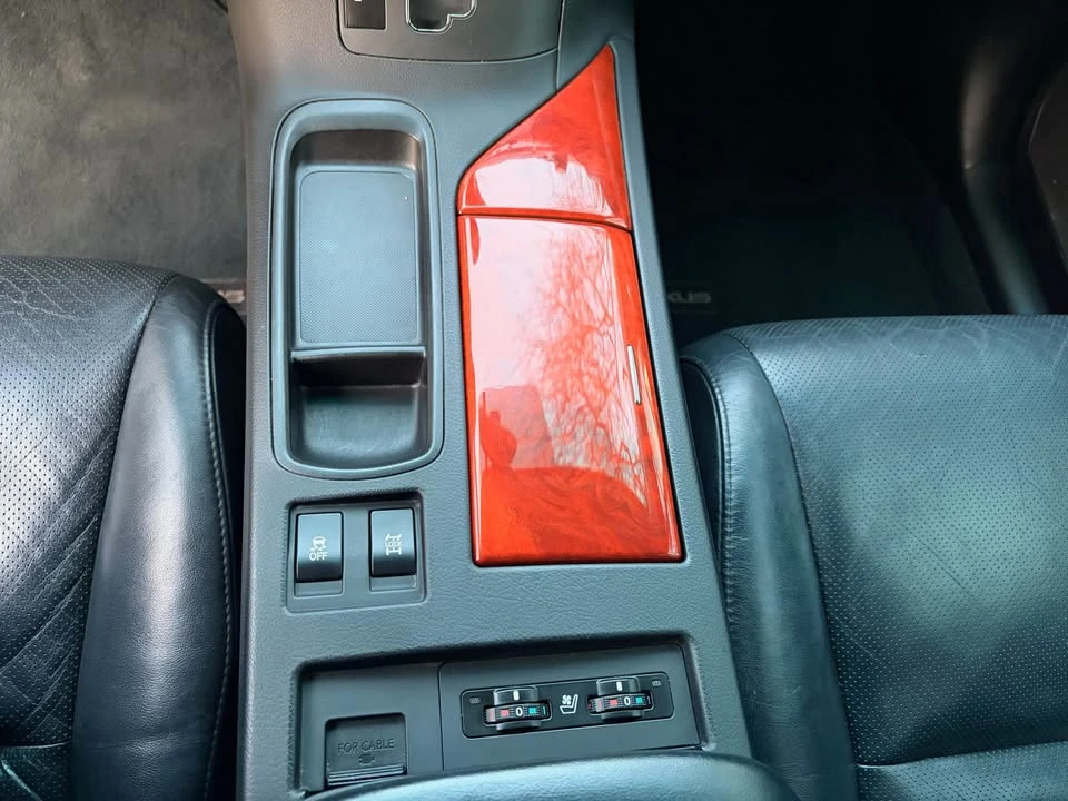 2010 Lexus RX 3rd Gen - Image 17 of 20
