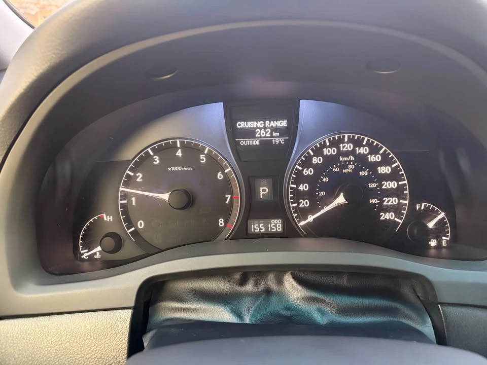2010 Lexus RX 3rd Gen - Image 7 of 20