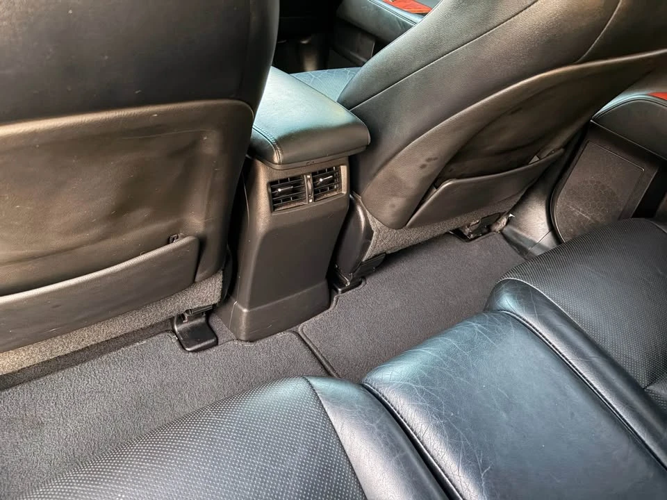 2010 Lexus RX 3rd Gen - Image 15 of 20