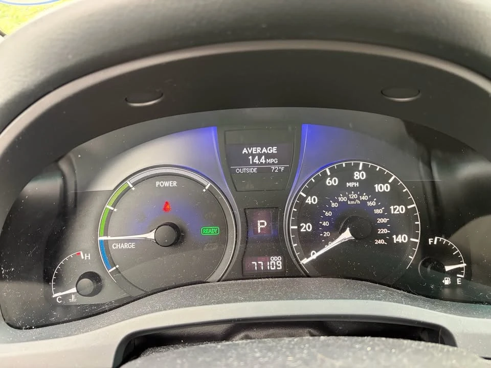 2010 Lexus RX 3rd Gen - Image 17 of 17