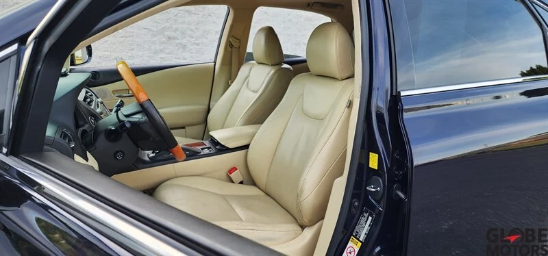 2010 Lexus RX 3rd Gen - Image 11 of 20