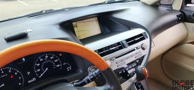 2010 Lexus RX 3rd Gen - Image 14 of 20