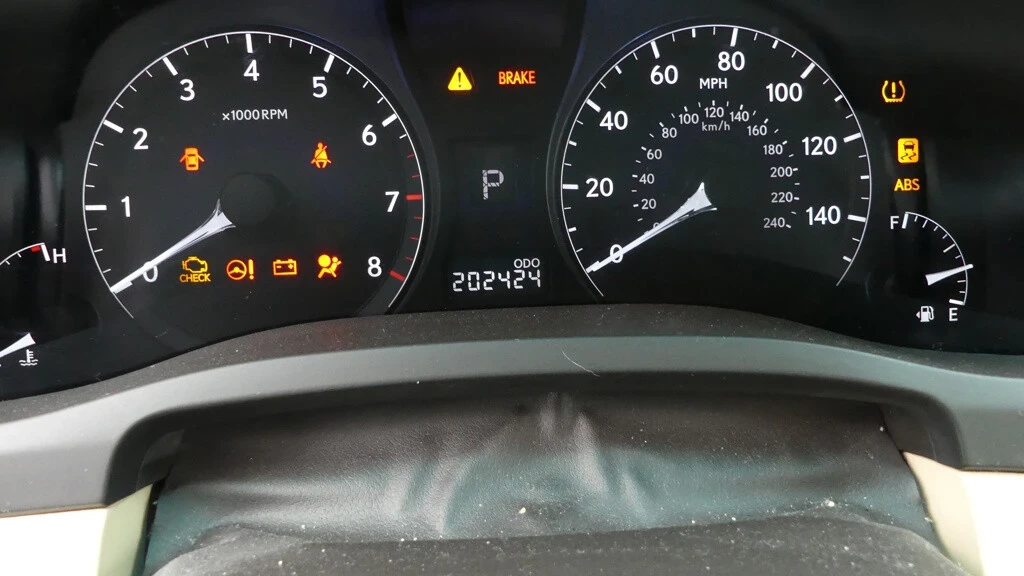 2010 Lexus RX 3rd Gen - Image 11 of 12