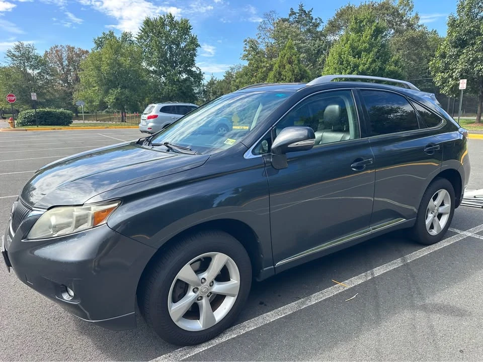 2010 Lexus RX 3rd Gen - Image 4 of 4