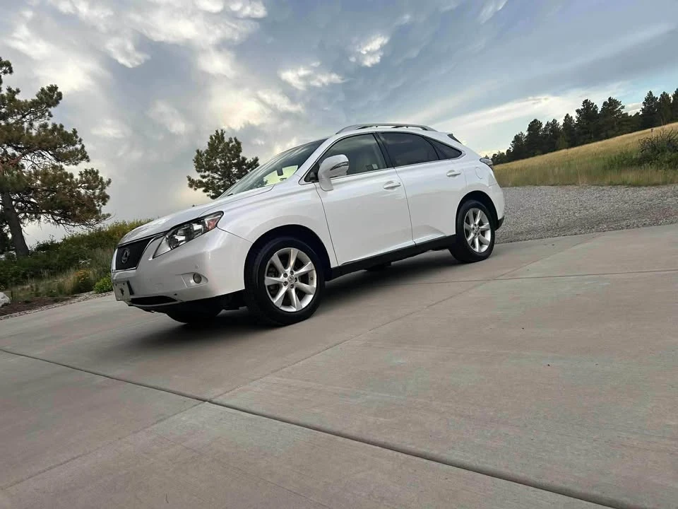 2010 Lexus RX 3rd Gen - Image 2 of 4