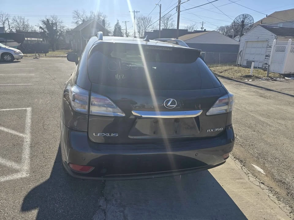 2010 Lexus RX 2nd Gen - Image 11 of 19