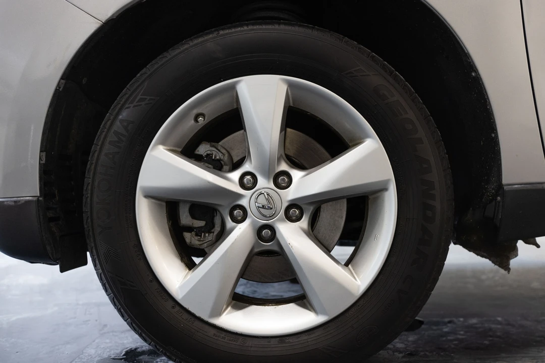 2010 Lexus RX 3rd Gen - Image 4 of 12