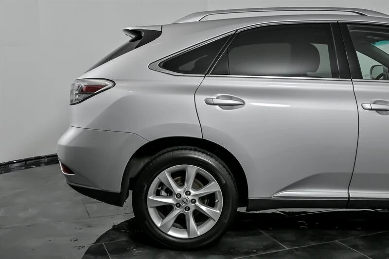 2010 Lexus RX 3rd Gen - Image 11 of 12