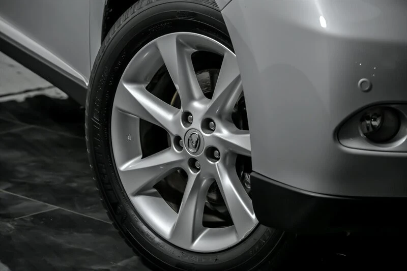 2010 Lexus RX 3rd Gen - Image 3 of 12