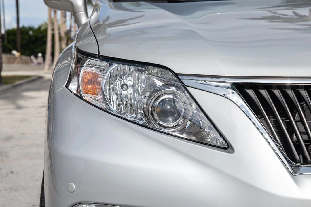 2010 Lexus RX 3rd Gen - Image 14 of 31