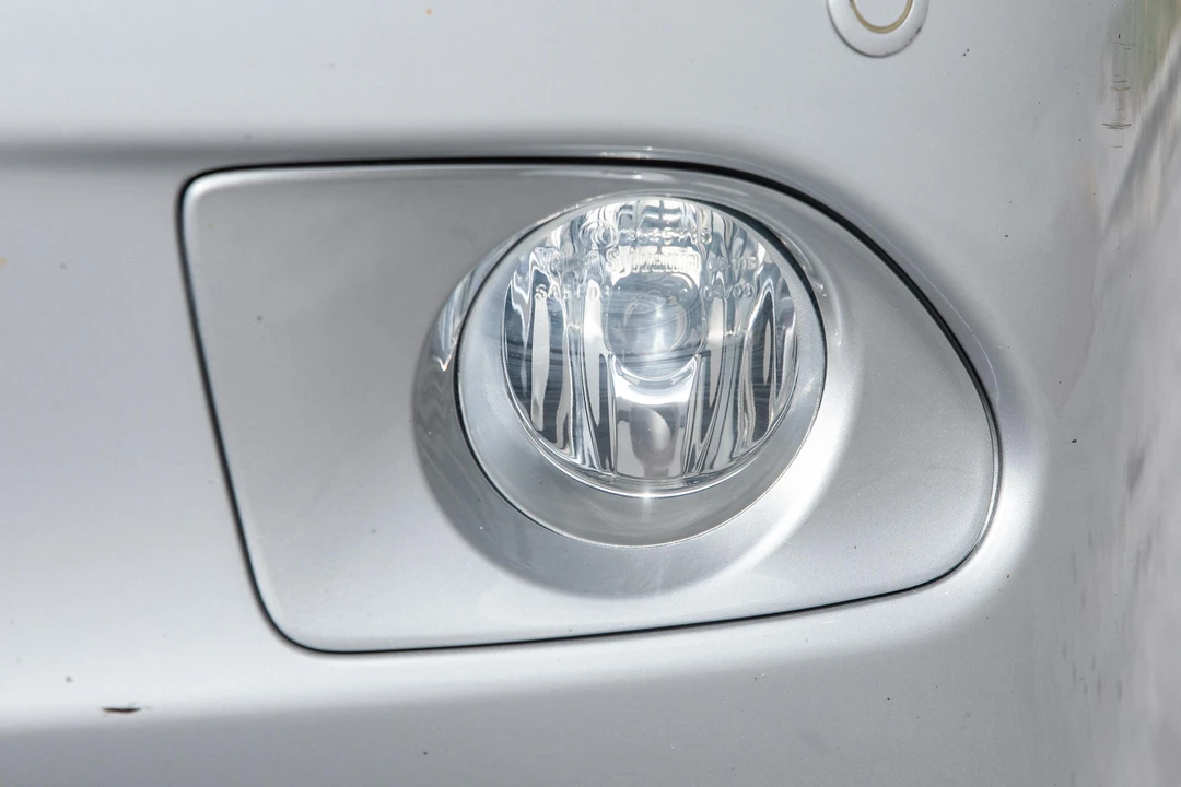2010 Lexus RX 3rd Gen - Image 18 of 31