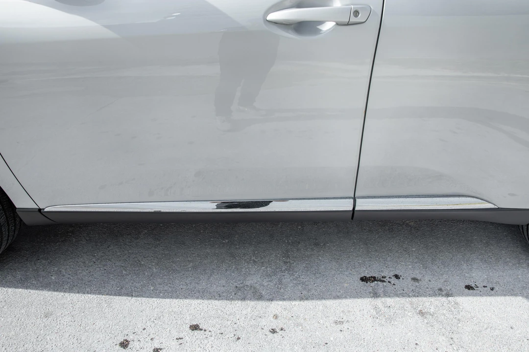 2010 Lexus RX 3rd Gen - Image 25 of 31
