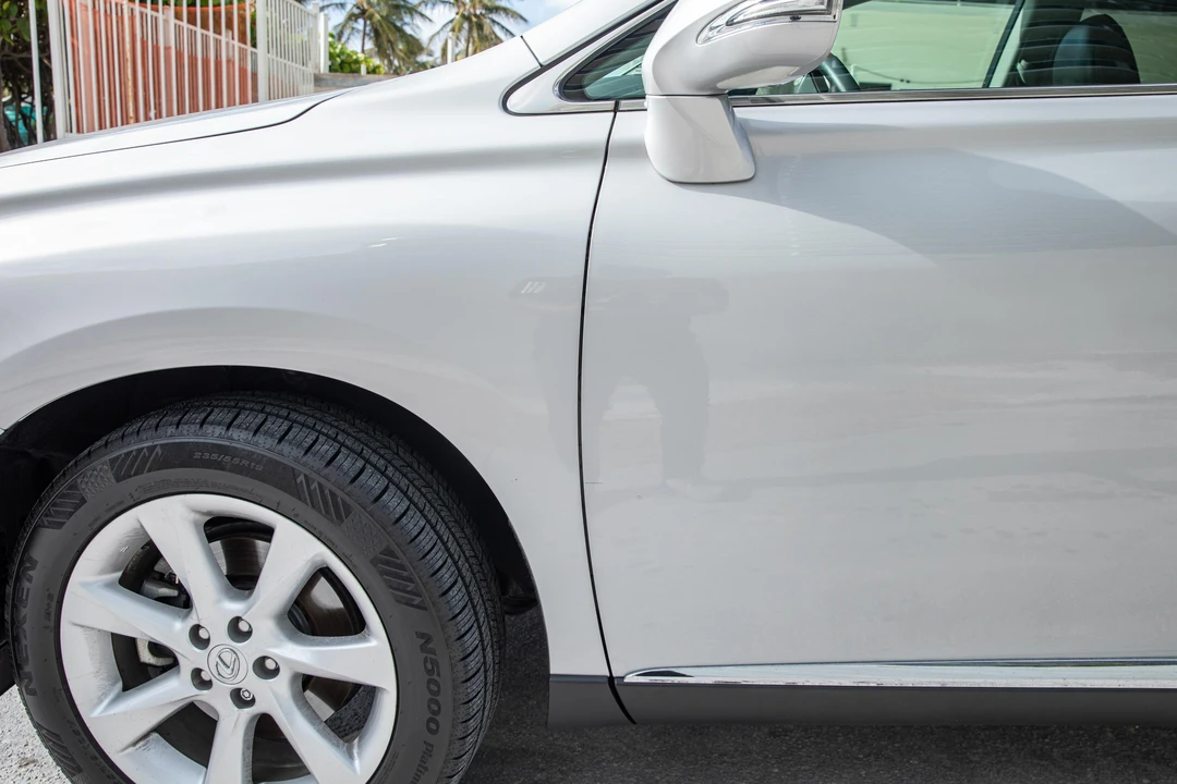 2010 Lexus RX 3rd Gen - Image 23 of 31