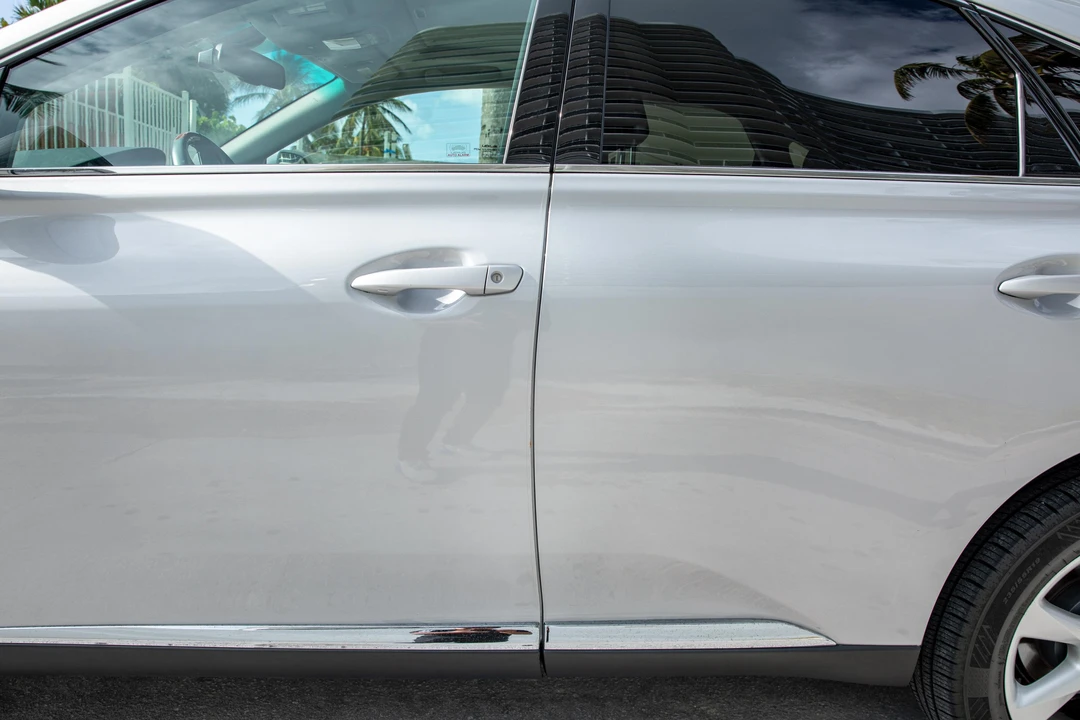 2010 Lexus RX 3rd Gen - Image 26 of 31