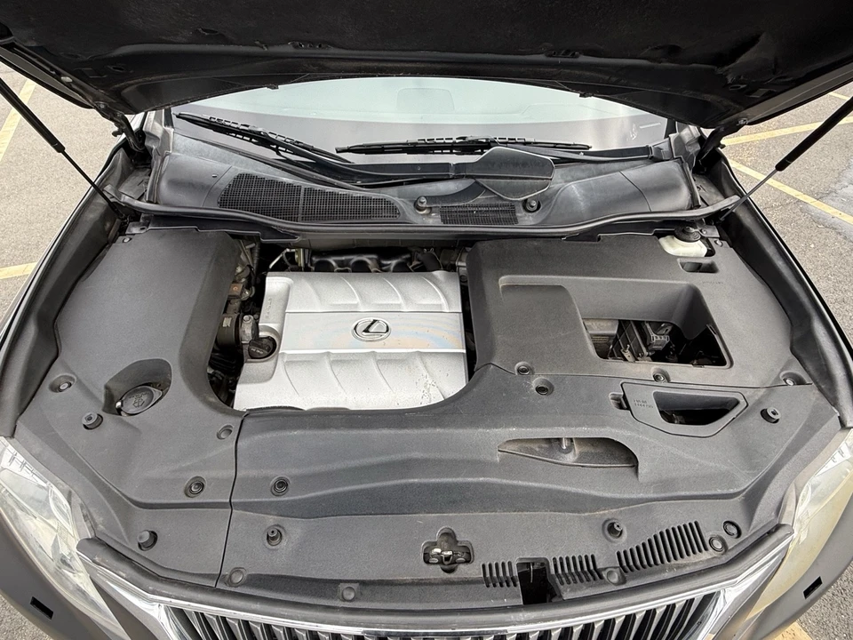 2010 Lexus RX 3rd Gen - Image 6 of 8