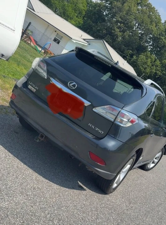 2010 Lexus RX 3rd Gen - Image 2 of 10
