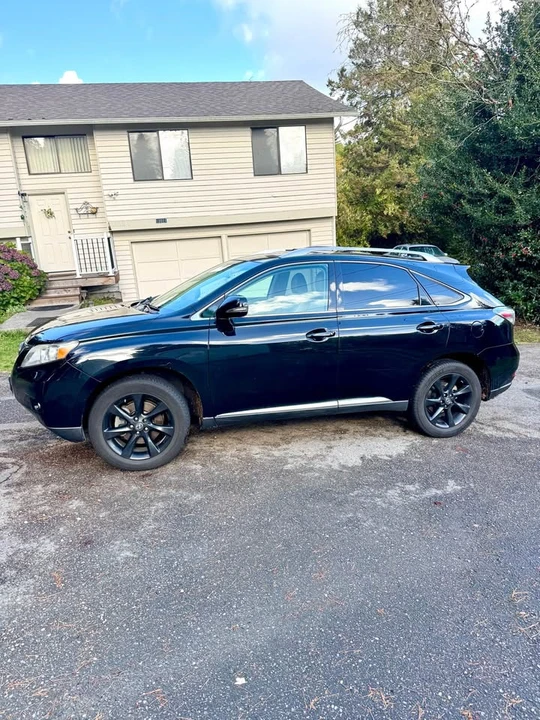 2010 Lexus RX 3rd Gen - Image 5 of 8