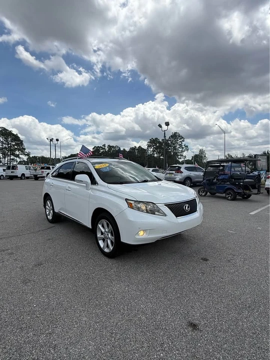 2010 Lexus RX 3rd Gen - Image 2 of 11