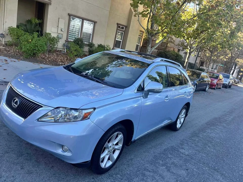 2010 Lexus RX 3rd Gen - Image 2 of 13