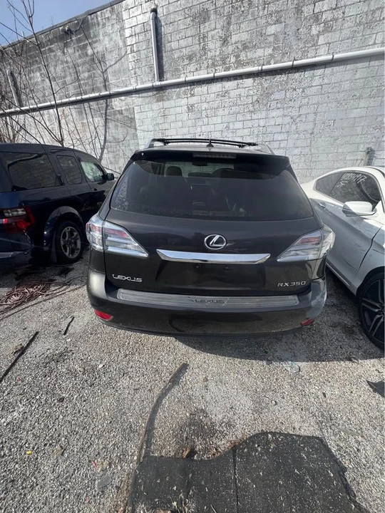 2010 Lexus RX 3rd Gen - Image 7 of 8