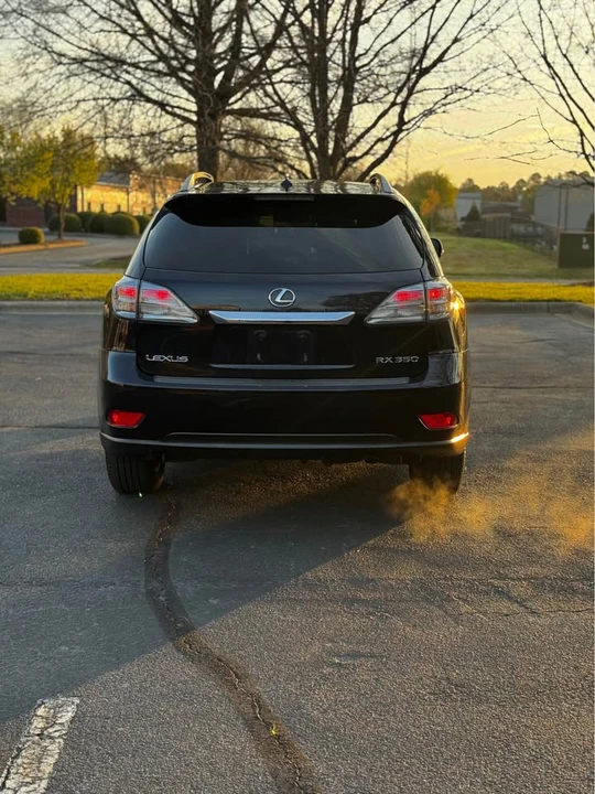 2010 Lexus RX 3rd Gen - Image 6 of 19