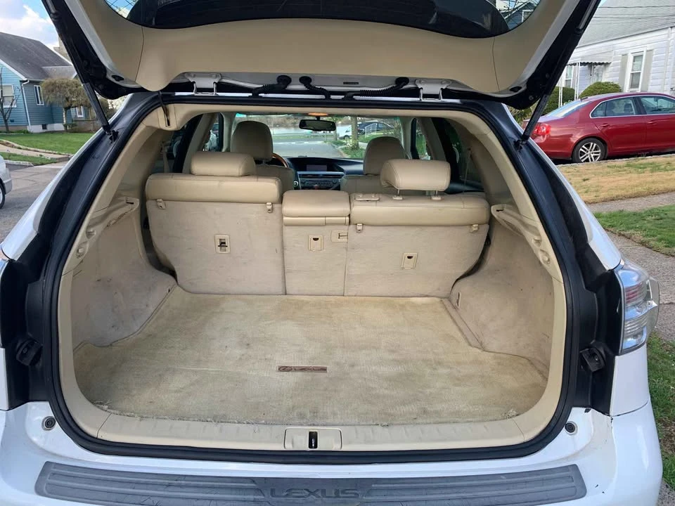 2010 Lexus RX 3rd Gen - Image 17 of 20